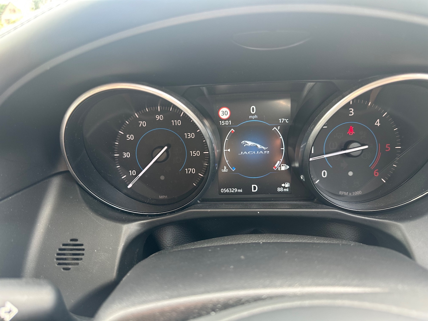 Used Jaguar XF 2016 for sale - 75995622: Photo 30
