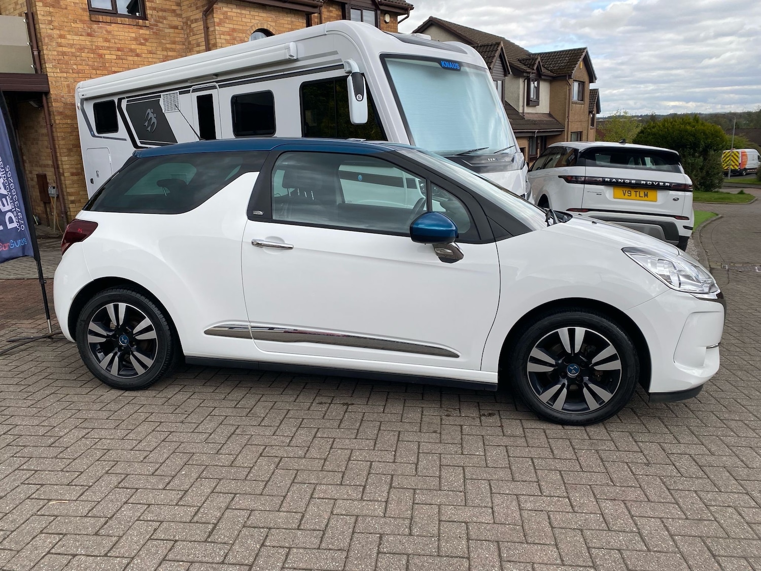 Vehicle 29
