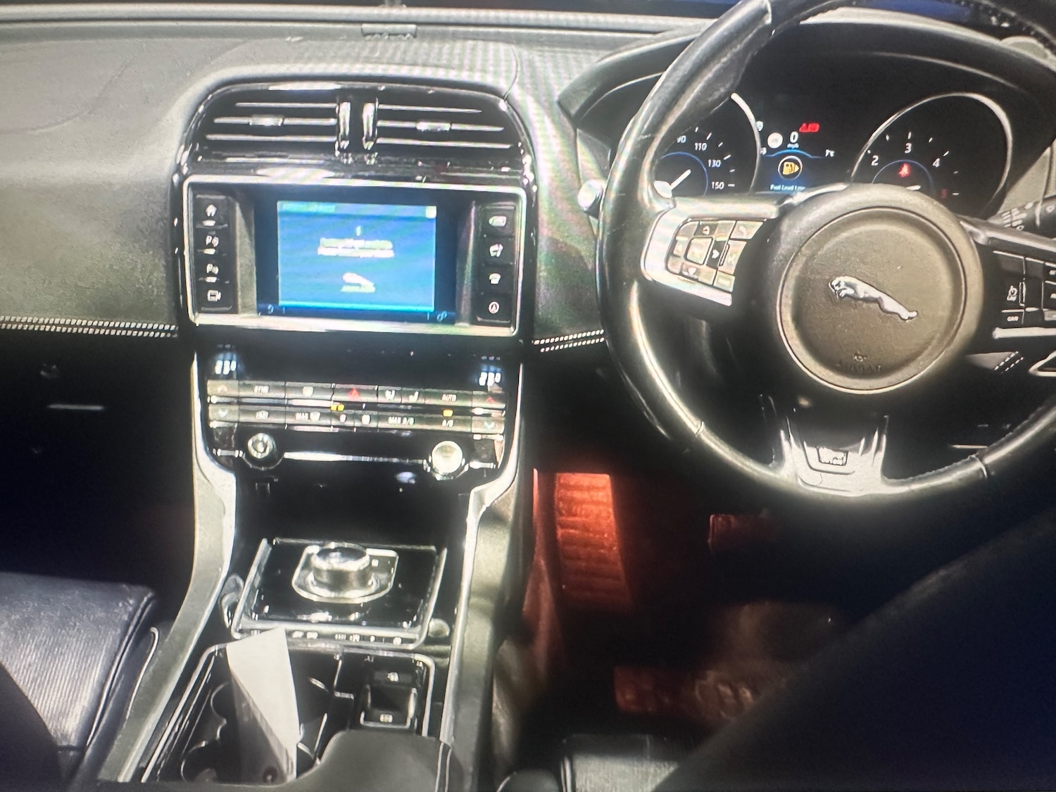 Used Jaguar XE 2017 for sale - 77226146: Photo 9