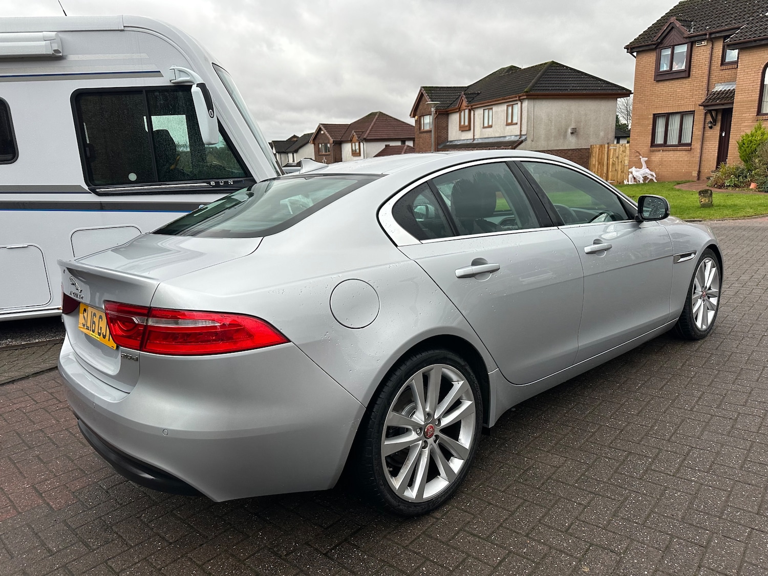 Used Jaguar XE 2016 for sale - 76739360: Photo 12