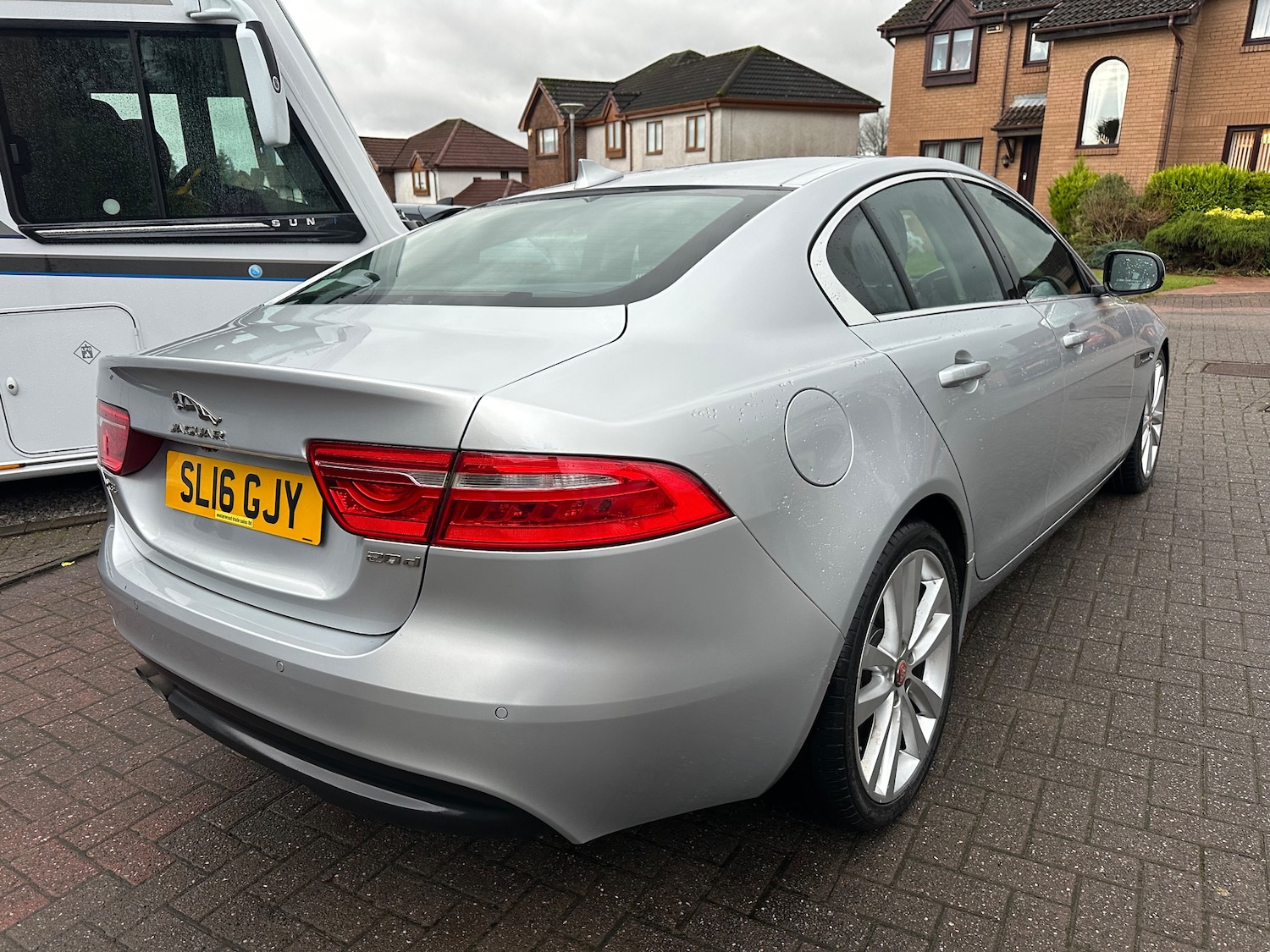 Used Jaguar XE 2016 for sale - 76739360: Photo 38