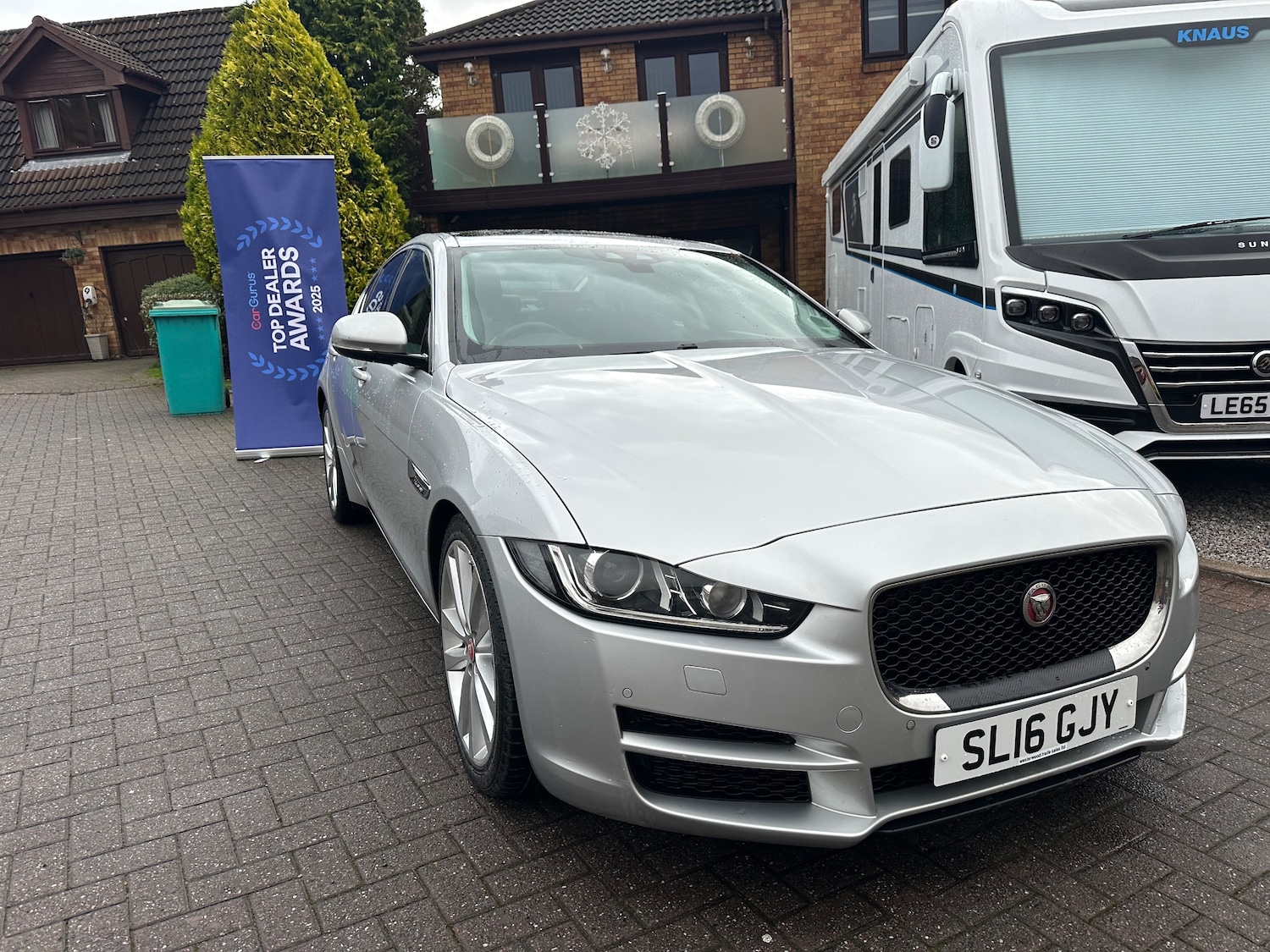 Used Jaguar XE 2016 for sale - 76739360: Photo 40
