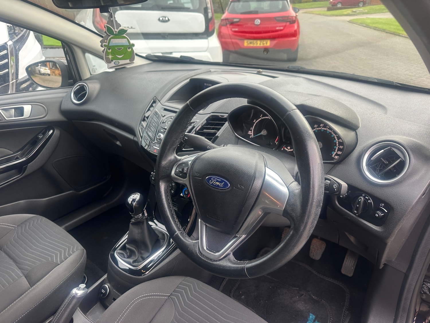 Used Ford Fiesta 2017 for sale - 76416498: Photo 9