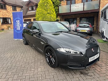 Used Jaguar XF 2015 for sale - 79819025: Photo