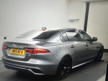 Used Jaguar XE 2019 for sale - 78124833: Photo