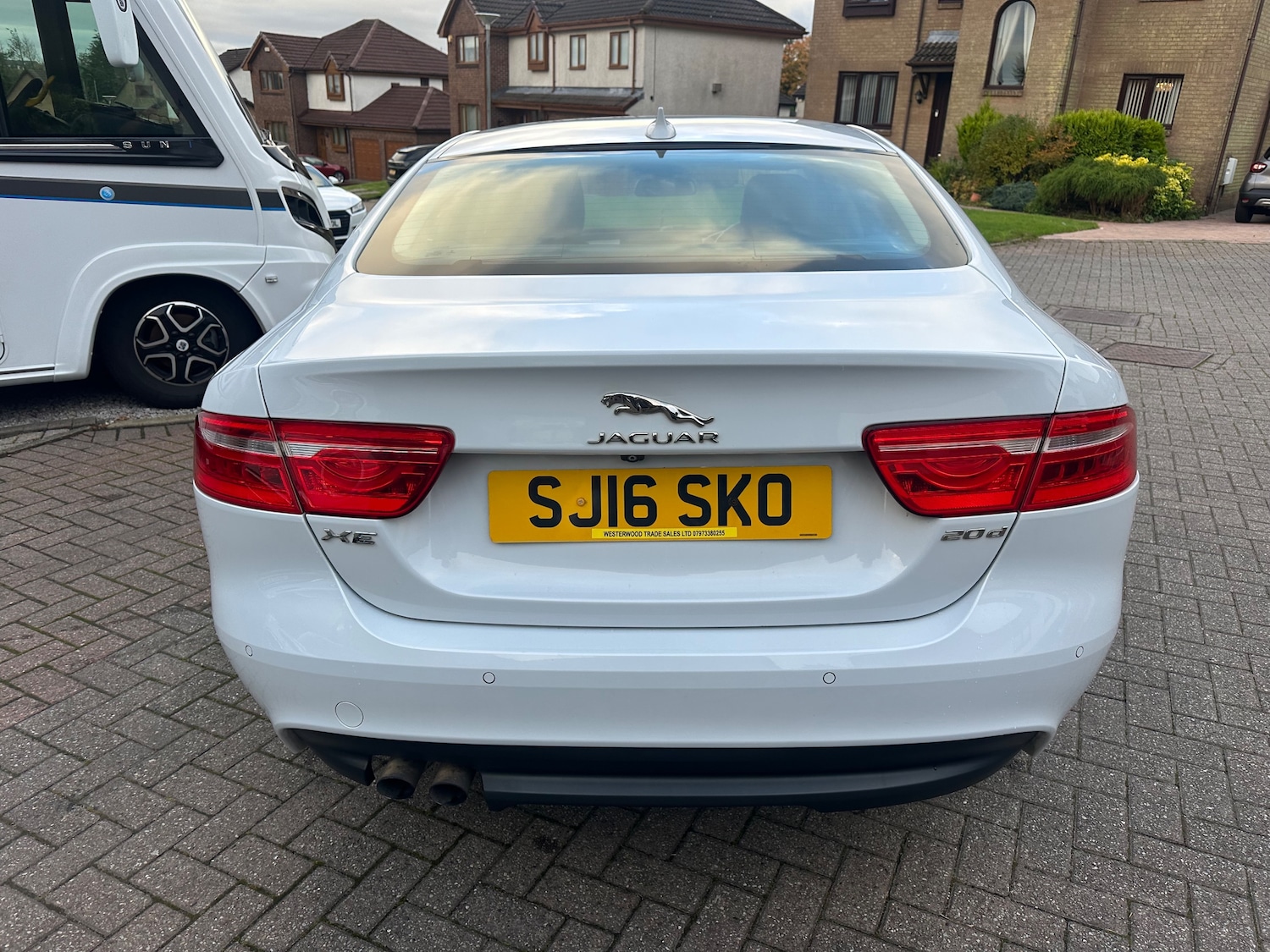 Used Jaguar XE 2016 for sale - 75598524: Photo 16