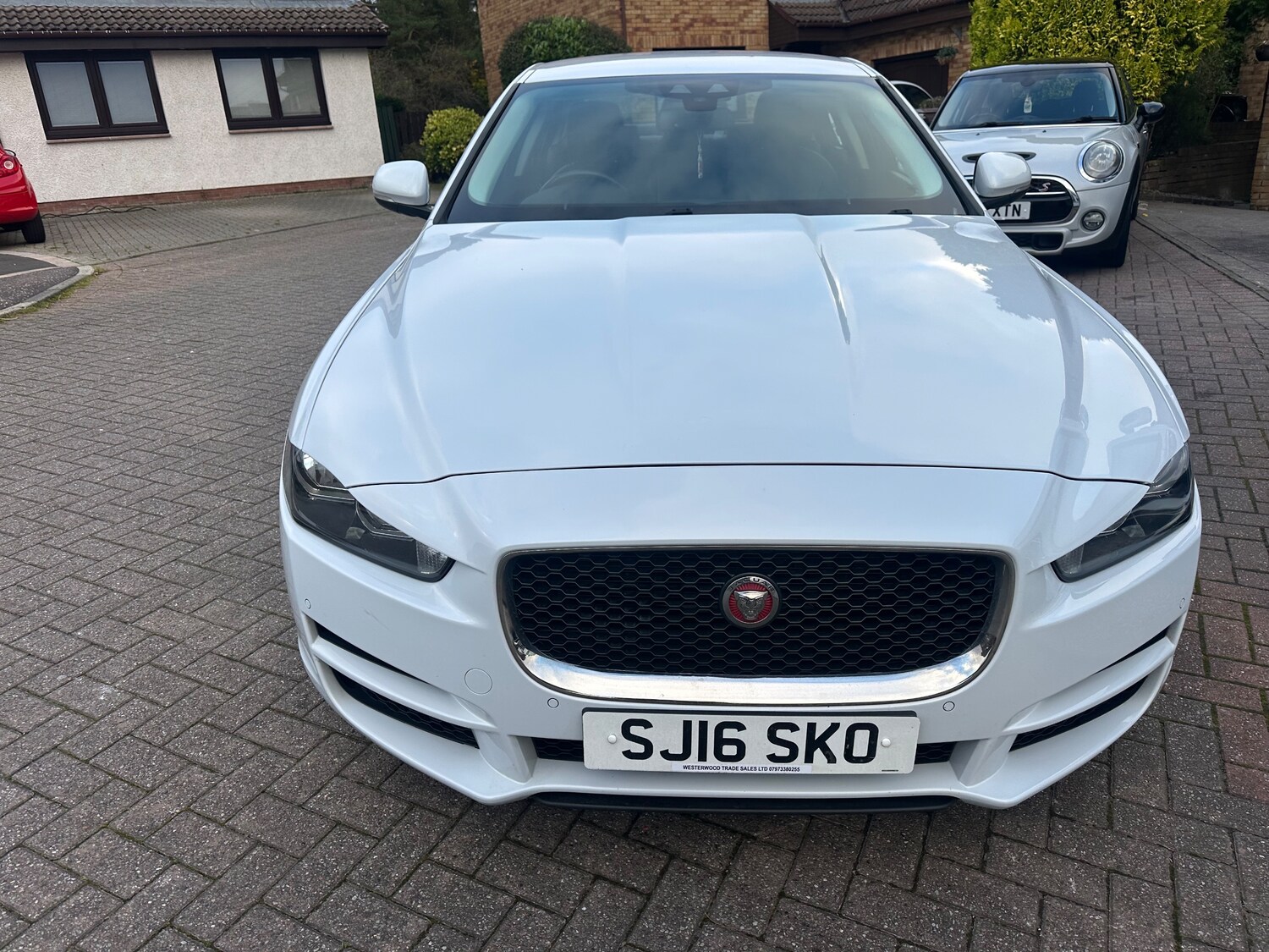 Used Jaguar XE 2016 for sale - 75598524: Photo 19