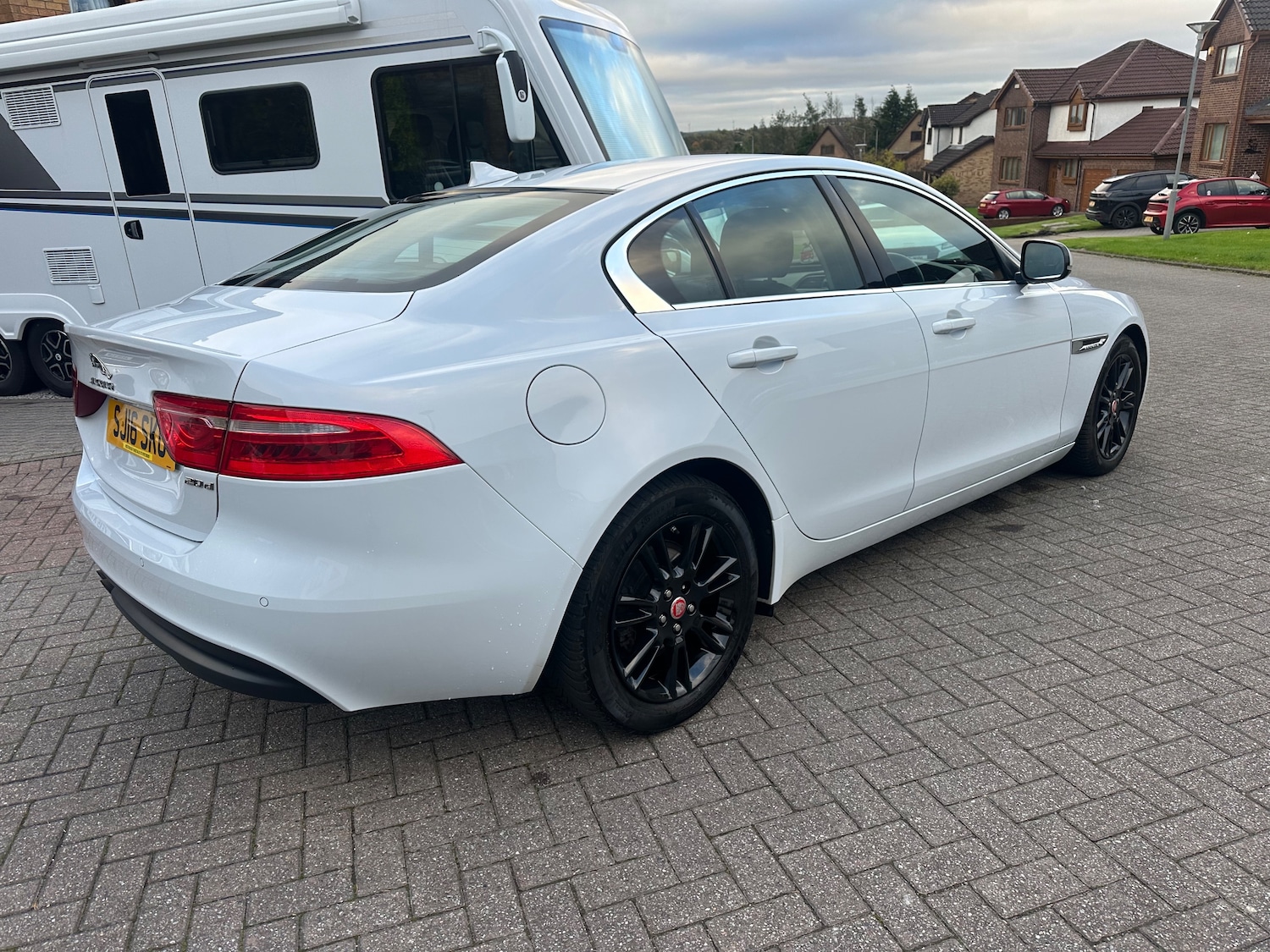 Used Jaguar XE 2016 for sale - 75598524: Photo 25