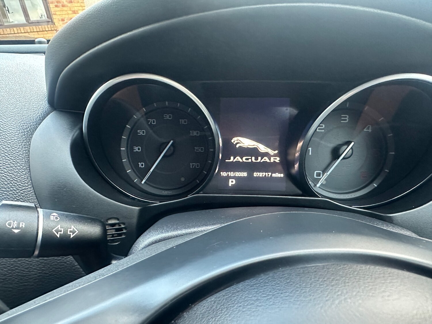 Used Jaguar XE 2016 for sale - 75598524: Photo 29