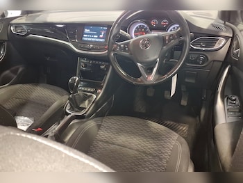 Used Vauxhall Astra 2016 for sale - 77600570: Photo