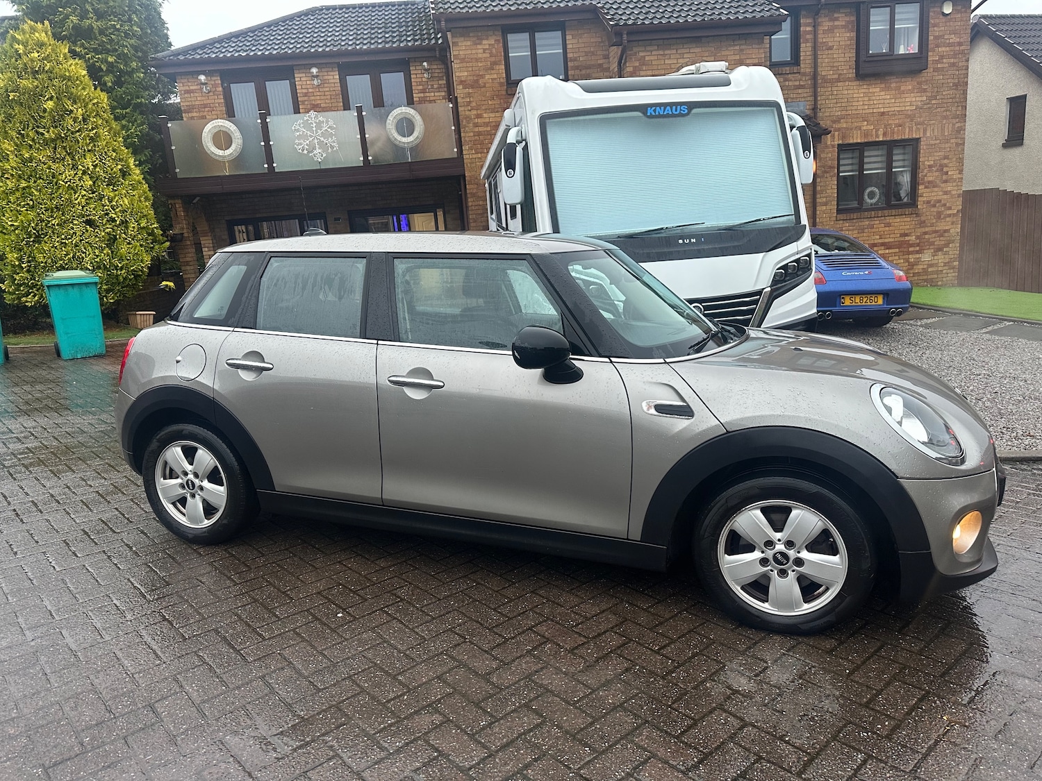 Used MINI Hatch 2017 for sale - 76859369: Photo 2