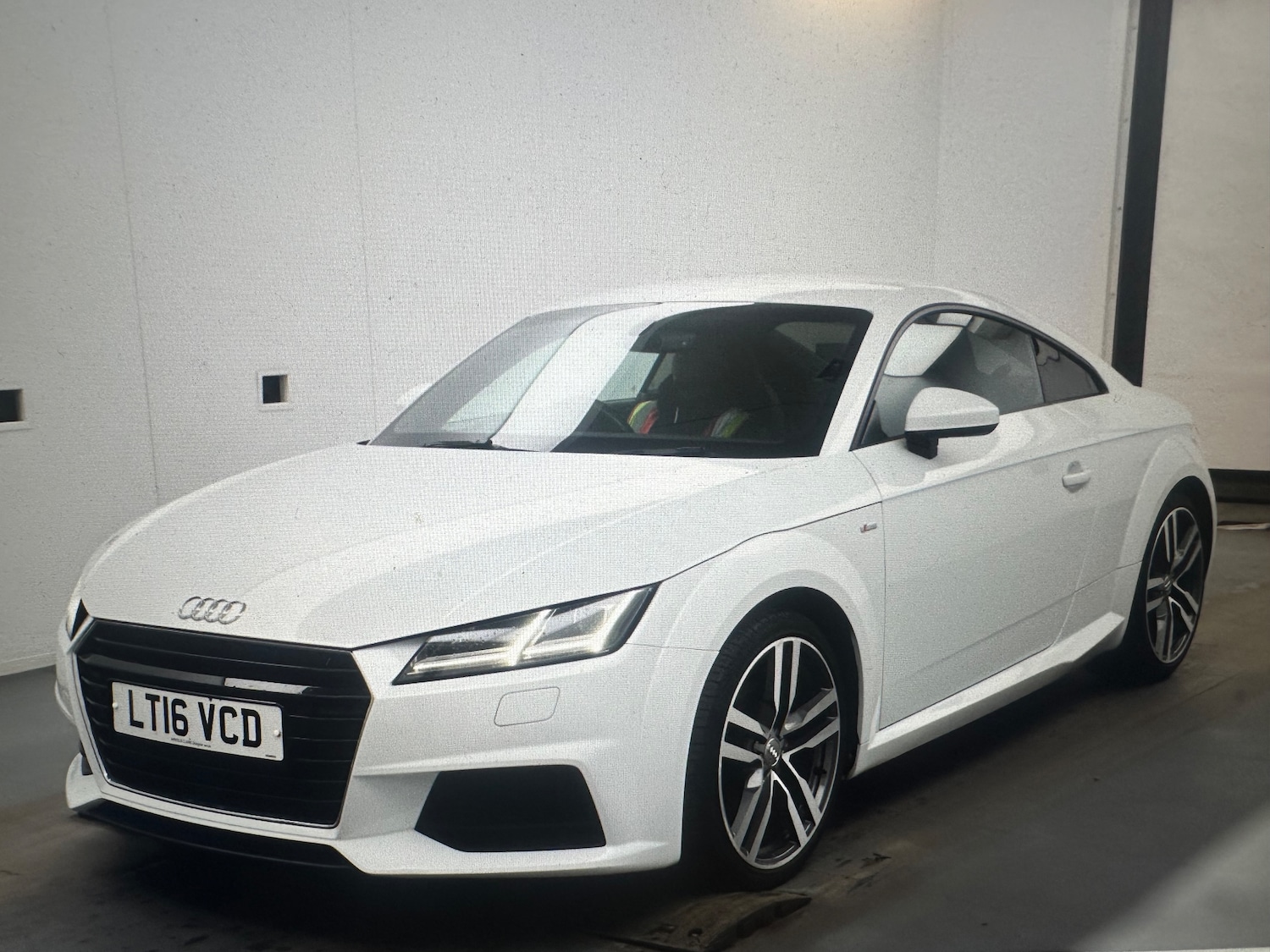 Used Audi TT 2016 for sale - 78098383: Photo 2