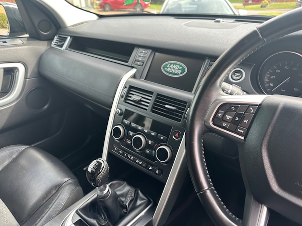 Used Land Rover Discovery Sport for sale - 76242174: Photo 16