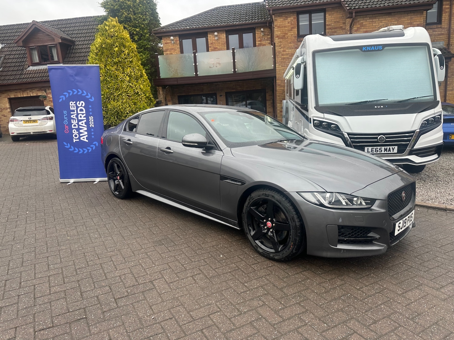Used Jaguar XE 2019 for sale - 77421291: Photo 11