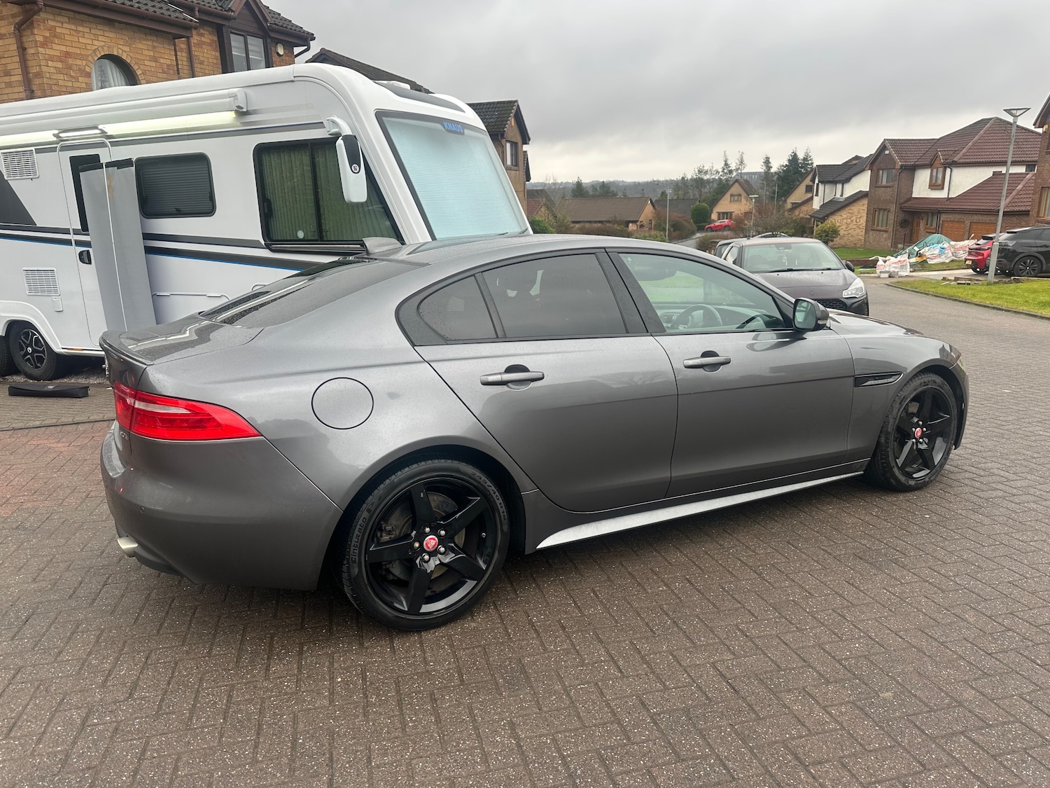 Used Jaguar XE 2019 for sale - 77421291: Photo 3
