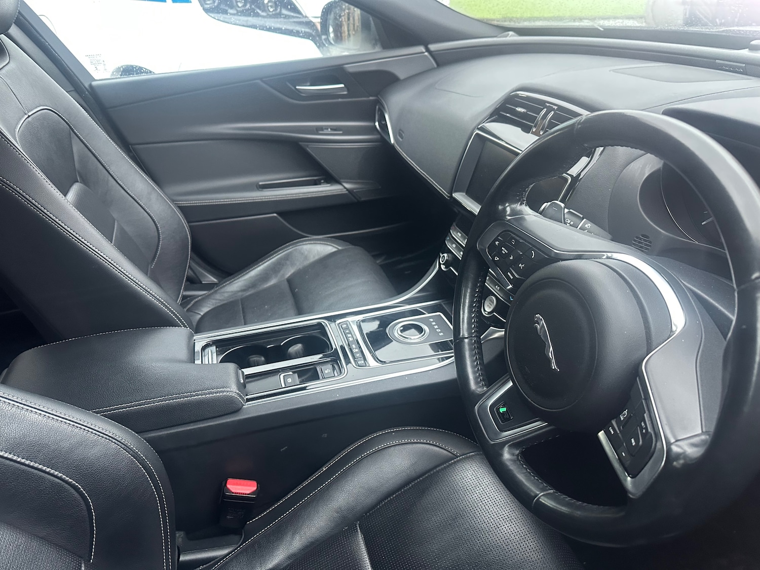 Used Jaguar XE 2019 for sale - 77421291: Photo 8