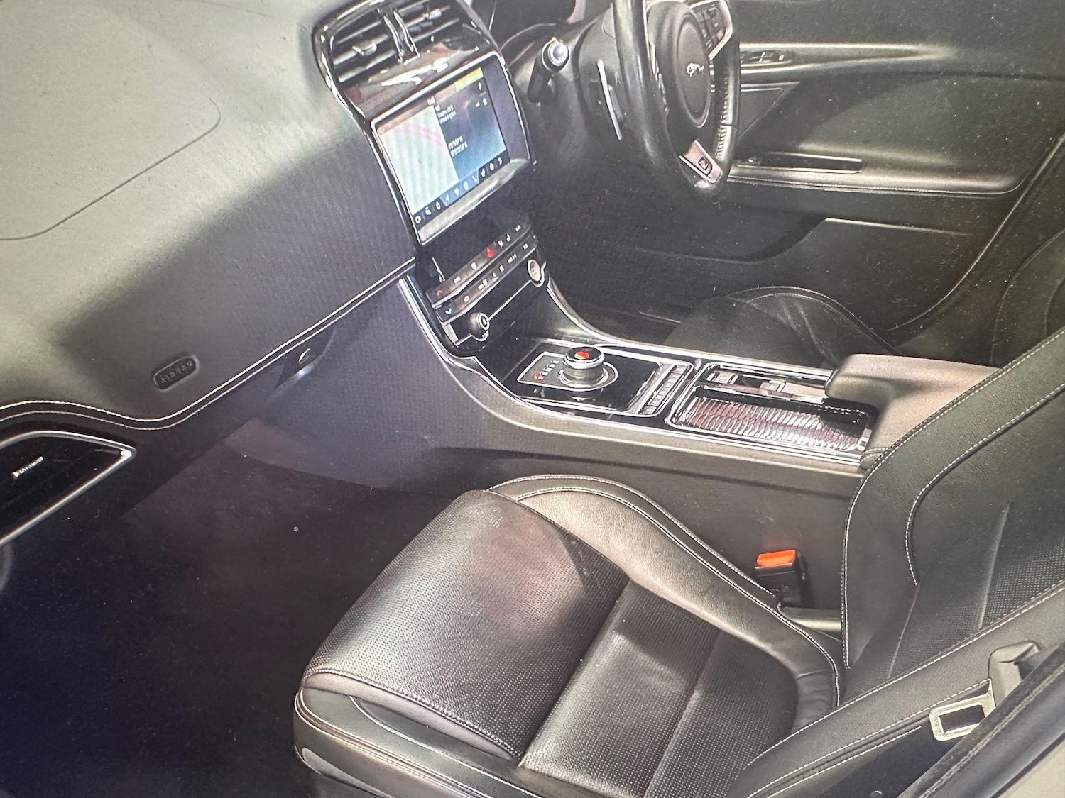 Used Jaguar XE for sale - 78201504: Photo 4