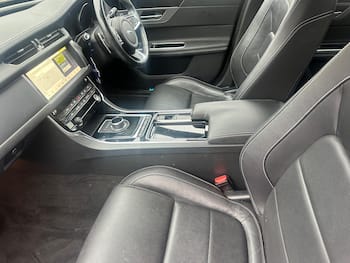 Used Jaguar XF 2018 for sale - 79710150: Photo