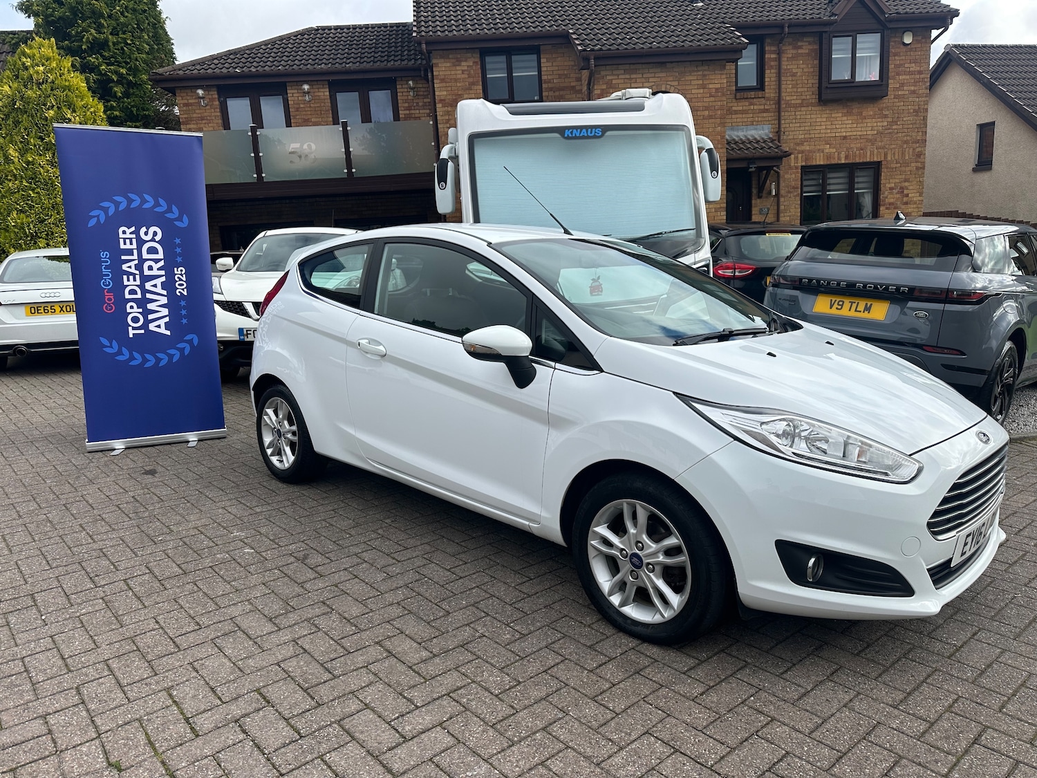 Used Ford Fiesta 2016 for sale - 76219731: Photo 1