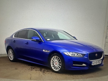 Used Jaguar XE 2019 for sale - 78150418: Photo