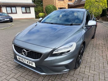 Used Volvo V40 2017 for sale - 79819023: Photo