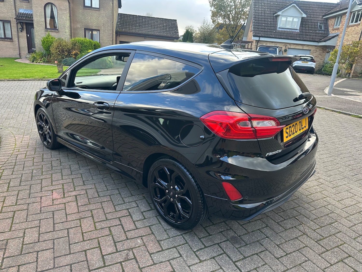 Used Ford Fiesta 2020 for sale - 76305307: Photo 31