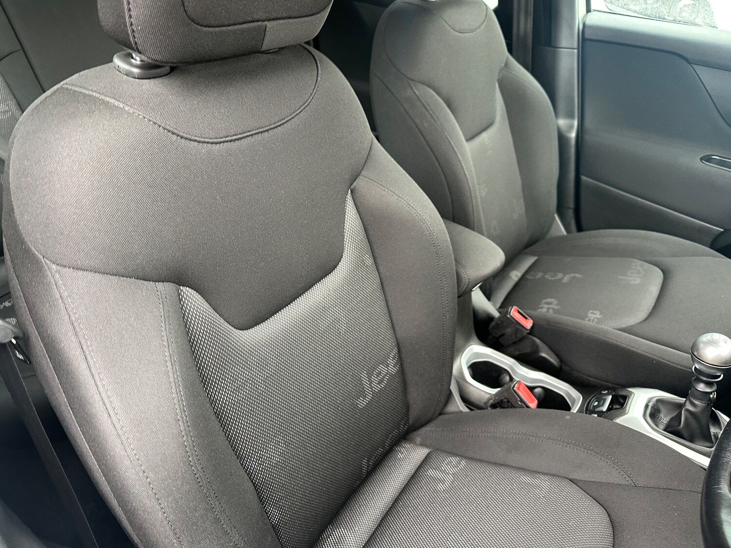 Used Jeep Renegade 2016 for sale - 76364373: Photo 11