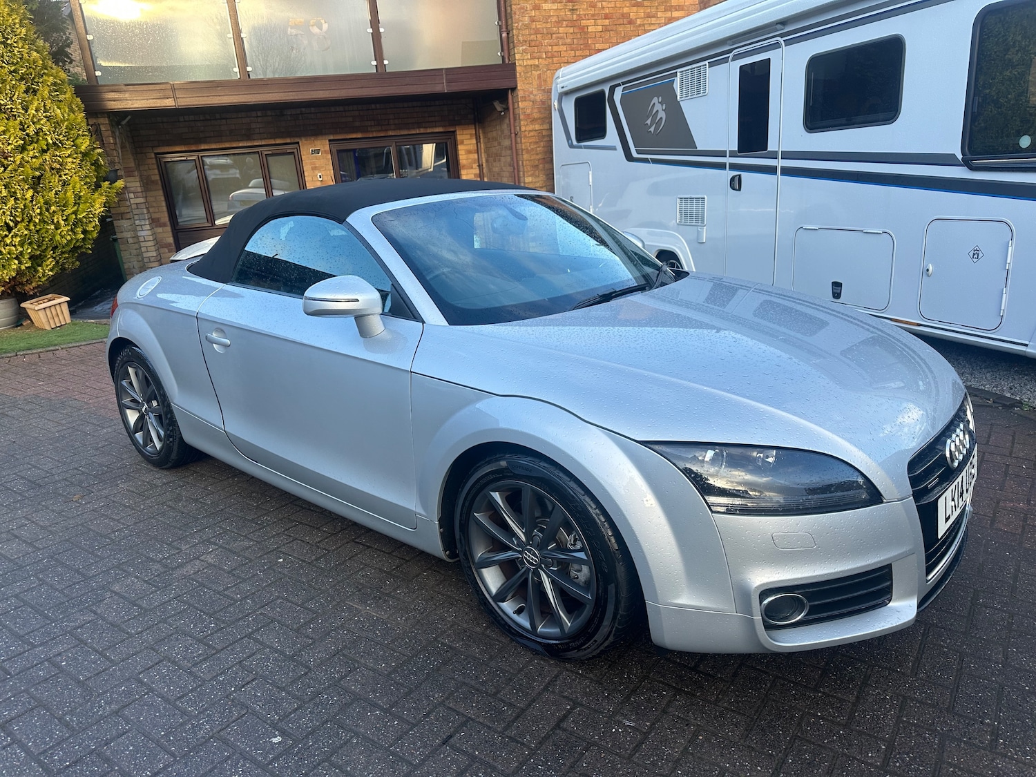 Used Audi TT 2014 for sale - 77878699: Photo 2