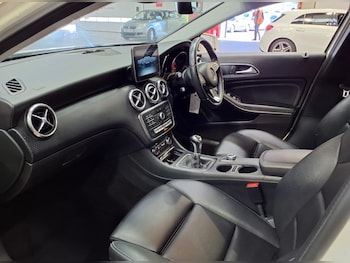 Used Mercedes-Benz A-Class 2017 for sale - 78502266: Photo