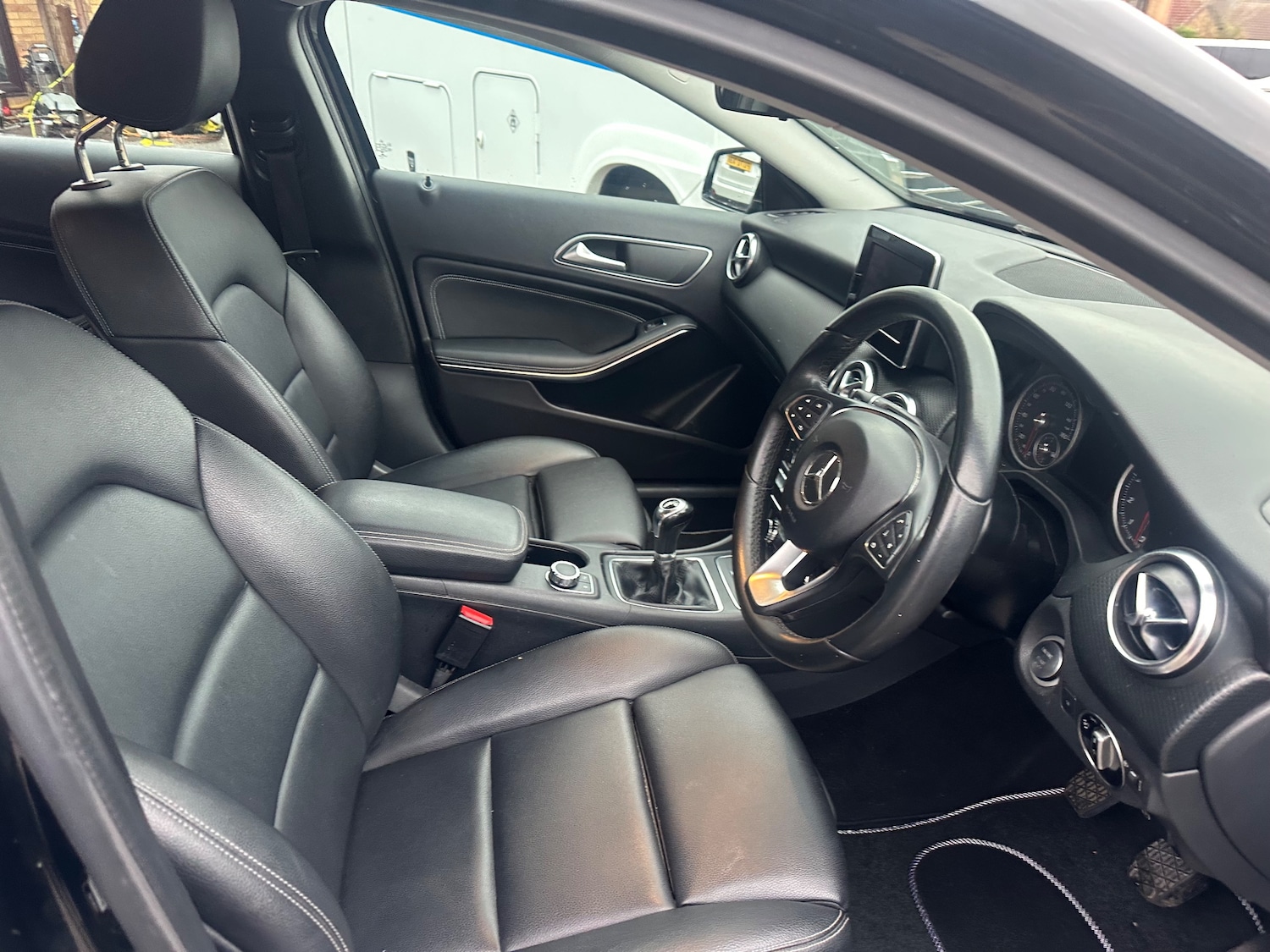 Used Mercedes-Benz A-Class 2017 for sale - 76653840: Photo 17