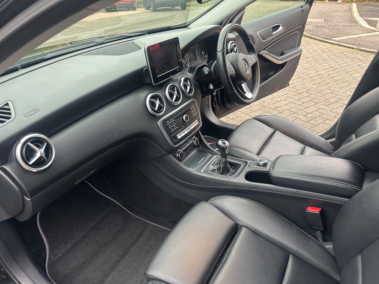 Used Mercedes-Benz A-Class 2017 for sale - 76653840: Photo 25