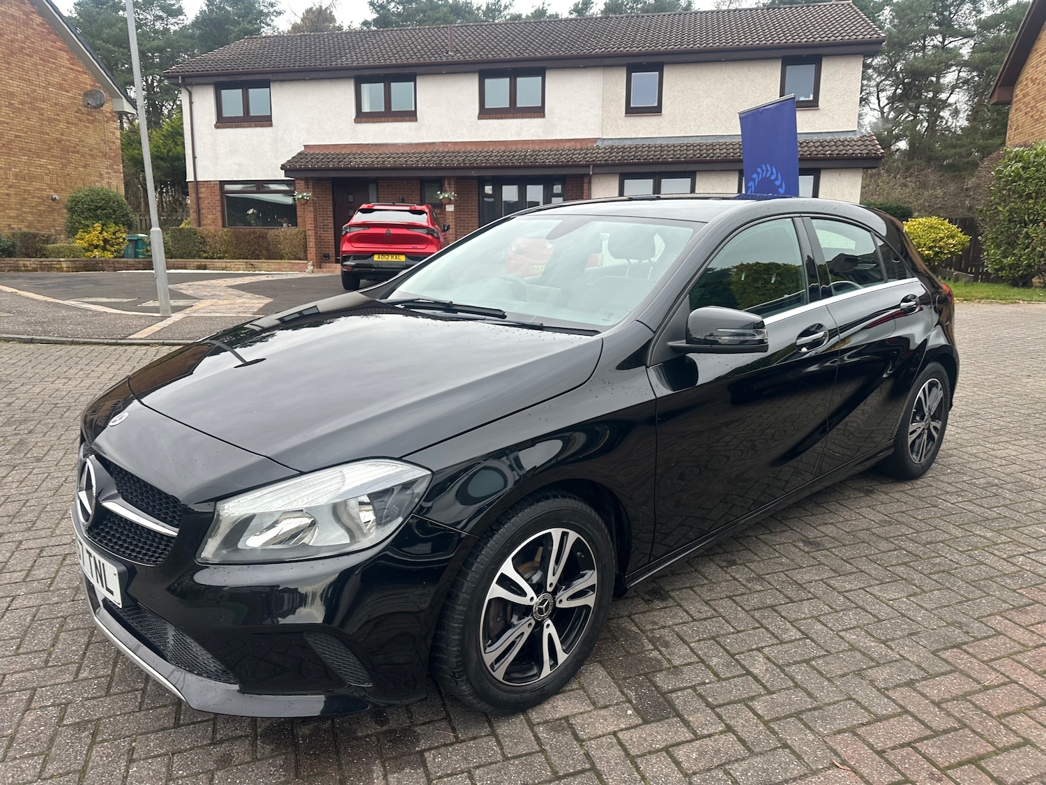 Used Mercedes-Benz A-Class 2017 for sale - 76653840: Photo 4