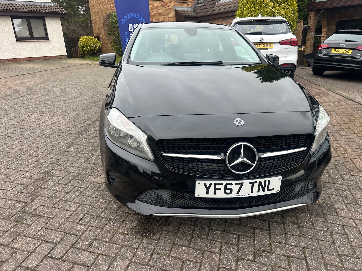 Used Mercedes-Benz A-Class 2017 for sale - 76653840: Photo 5