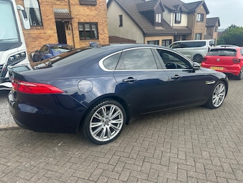 Used Jaguar XF 2017 for sale - 75348988: Photo