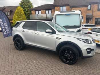 Used Land Rover Discovery Sport 2019 for sale - 75052880: Photo