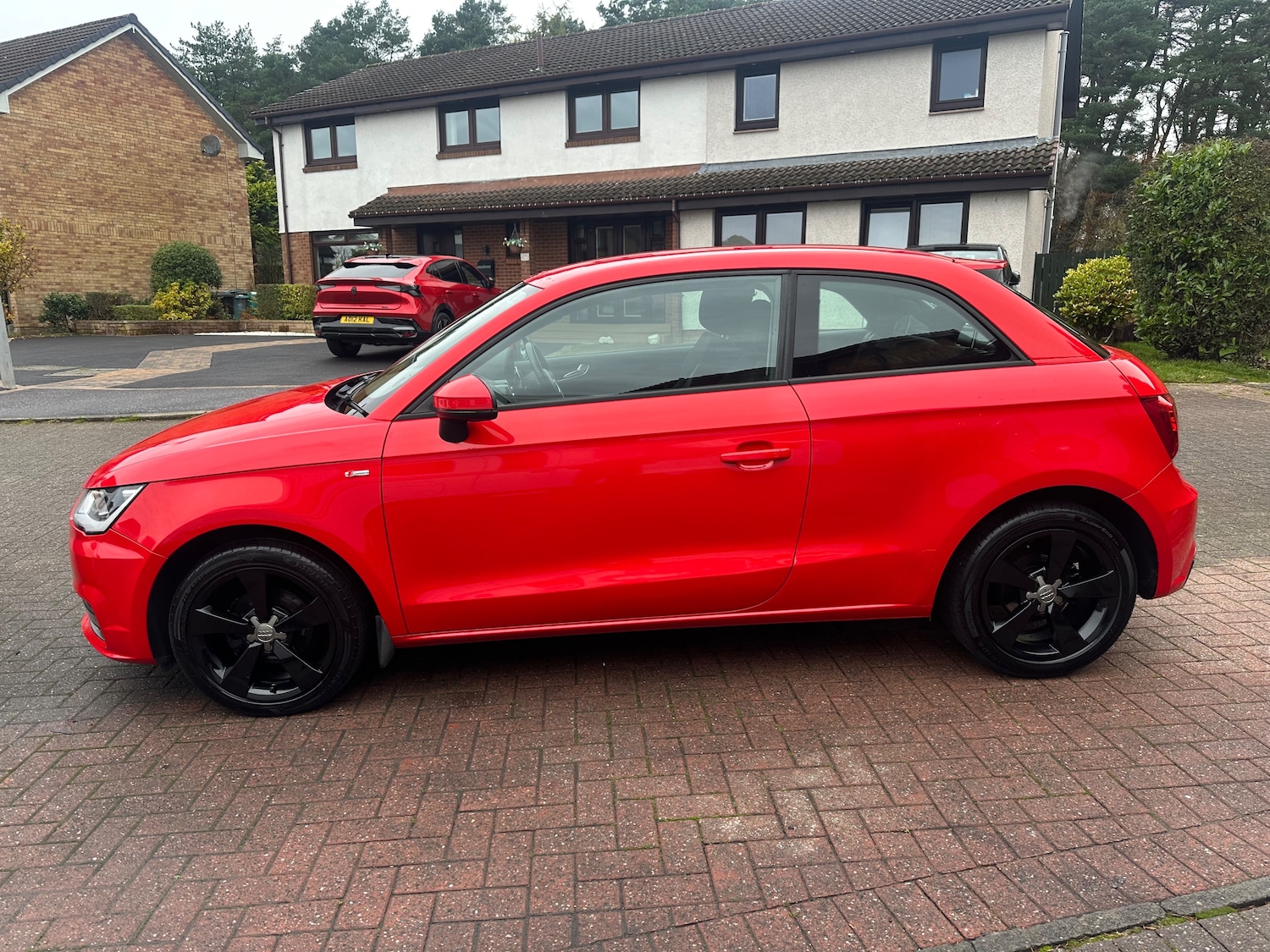 Used Audi A1 2015 for sale - 76357832: Photo 3