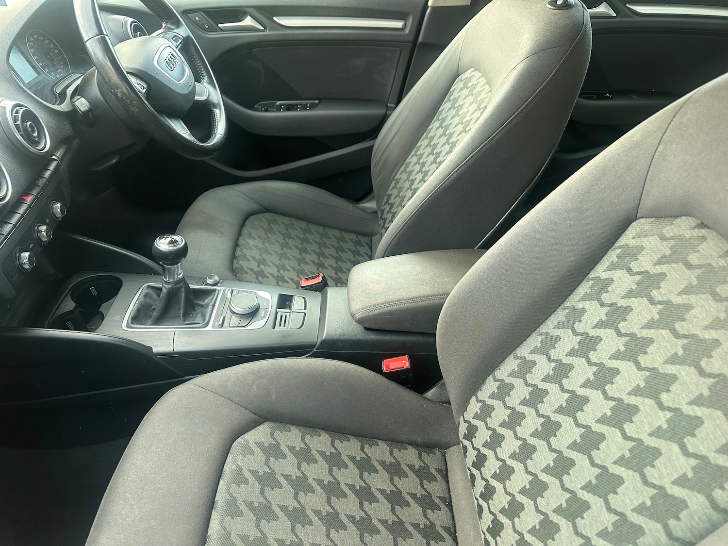 Used Audi A3 2013 for sale - 76590682: Photo 15