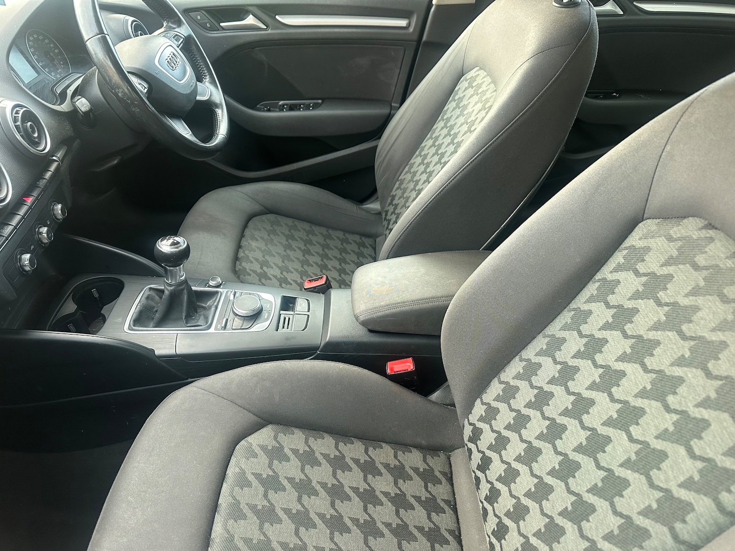 Used Audi A3 2013 for sale - 76590682: Photo 23