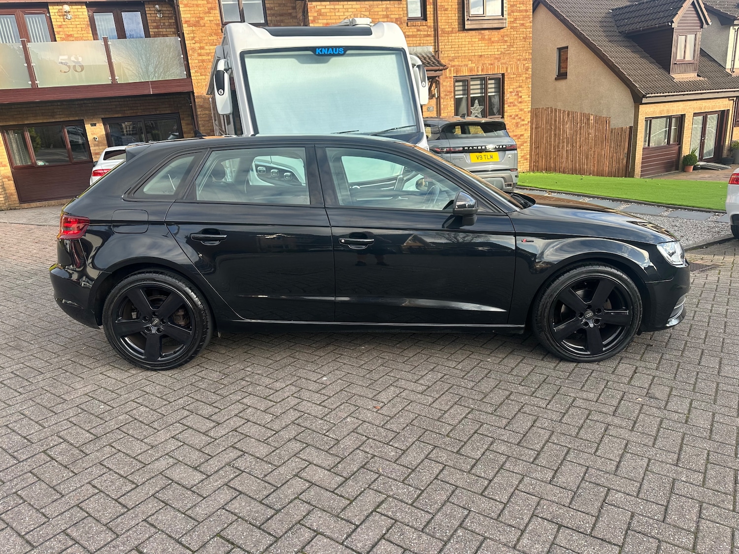 Used Audi A3 2013 for sale - 76590682: Photo 4