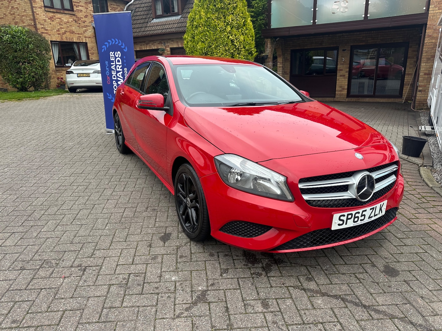 Used Mercedes-Benz A-Class 2015 for sale - 76274455: Photo 3