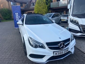 Used Mercedes-Benz E Class 2016 for sale - 79130417: Photo