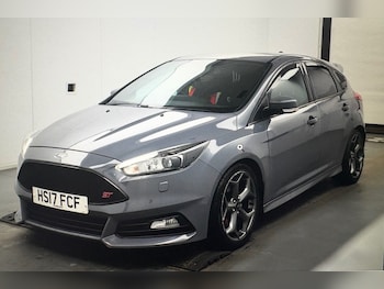 Used Ford Focus 2017 for sale - 77590459: Photo