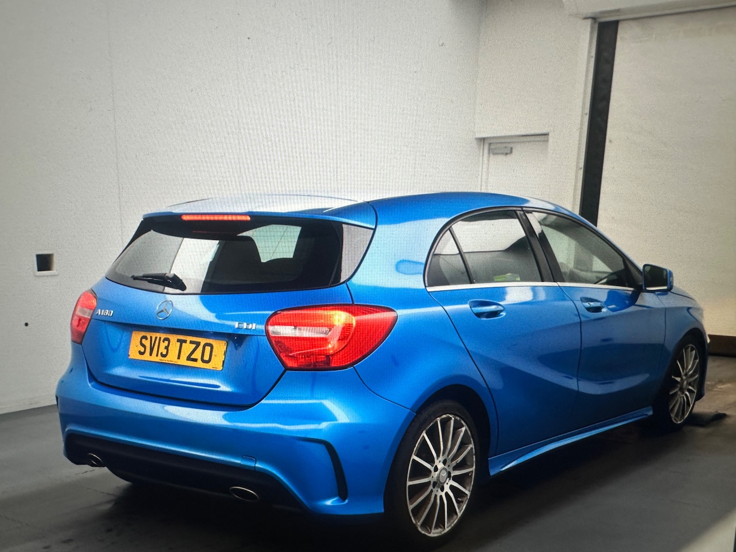 Used Mercedes-Benz A-Class 2013 for sale - 77200764: Photo 3