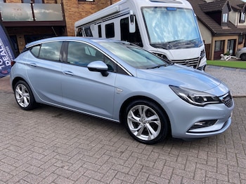 2016 (66) - SRI 5-Door