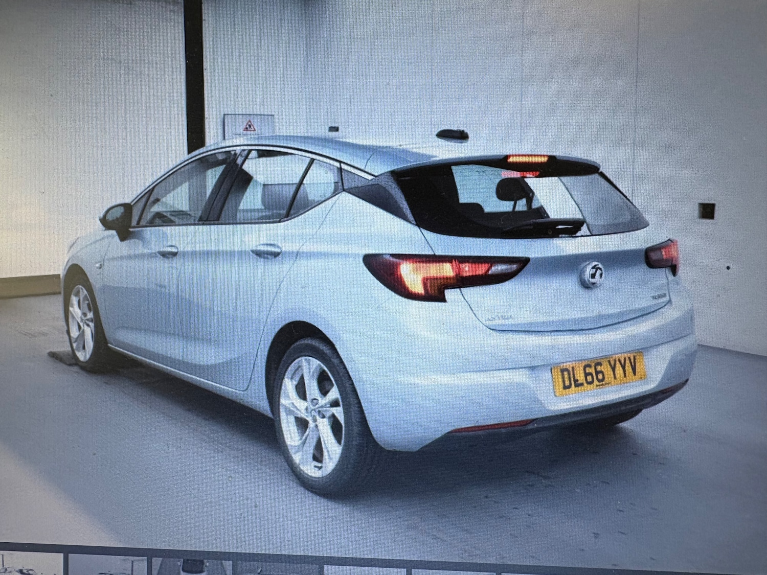 Vehicle 6