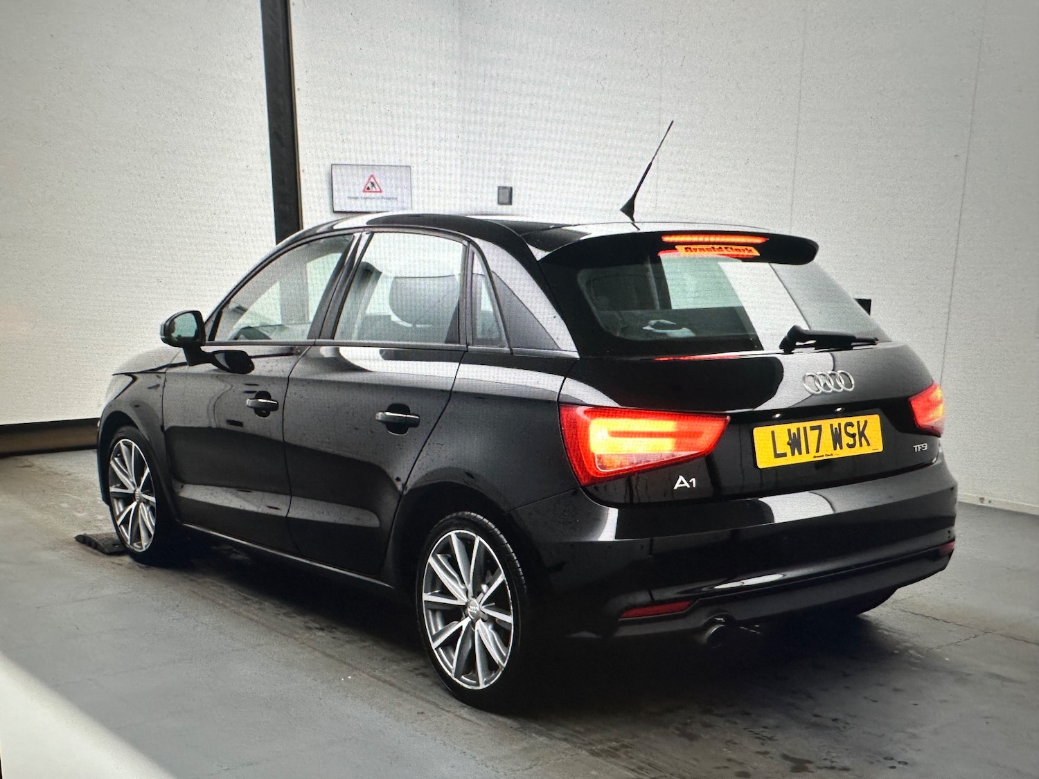 Used Audi A1 2017 for sale - 77460438: Photo 5
