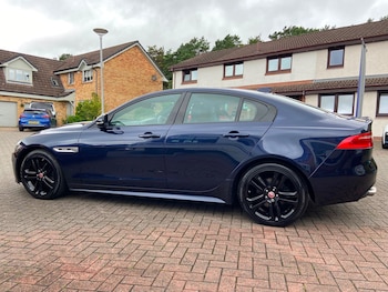 Used Jaguar XE 2017 for sale - 79341679: Photo