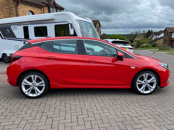 Used Vauxhall Astra 2017 for sale - 75730656: Photo 2
