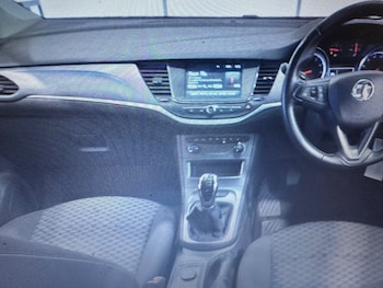 Used Vauxhall Astra 2018 for sale - 75196619: Photo