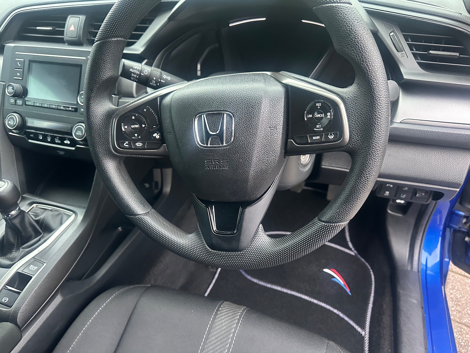 Used Honda Civic 2018 for sale - 76305317: Photo 25